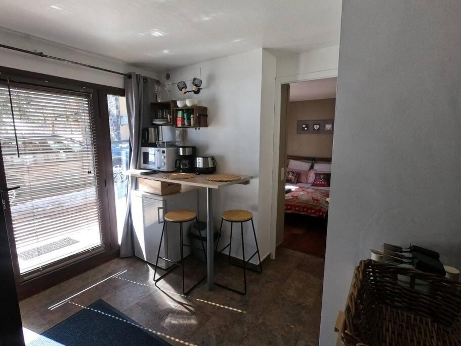 Petit Studio Cosy Saint Pierre dels Forcats Bagian luar foto