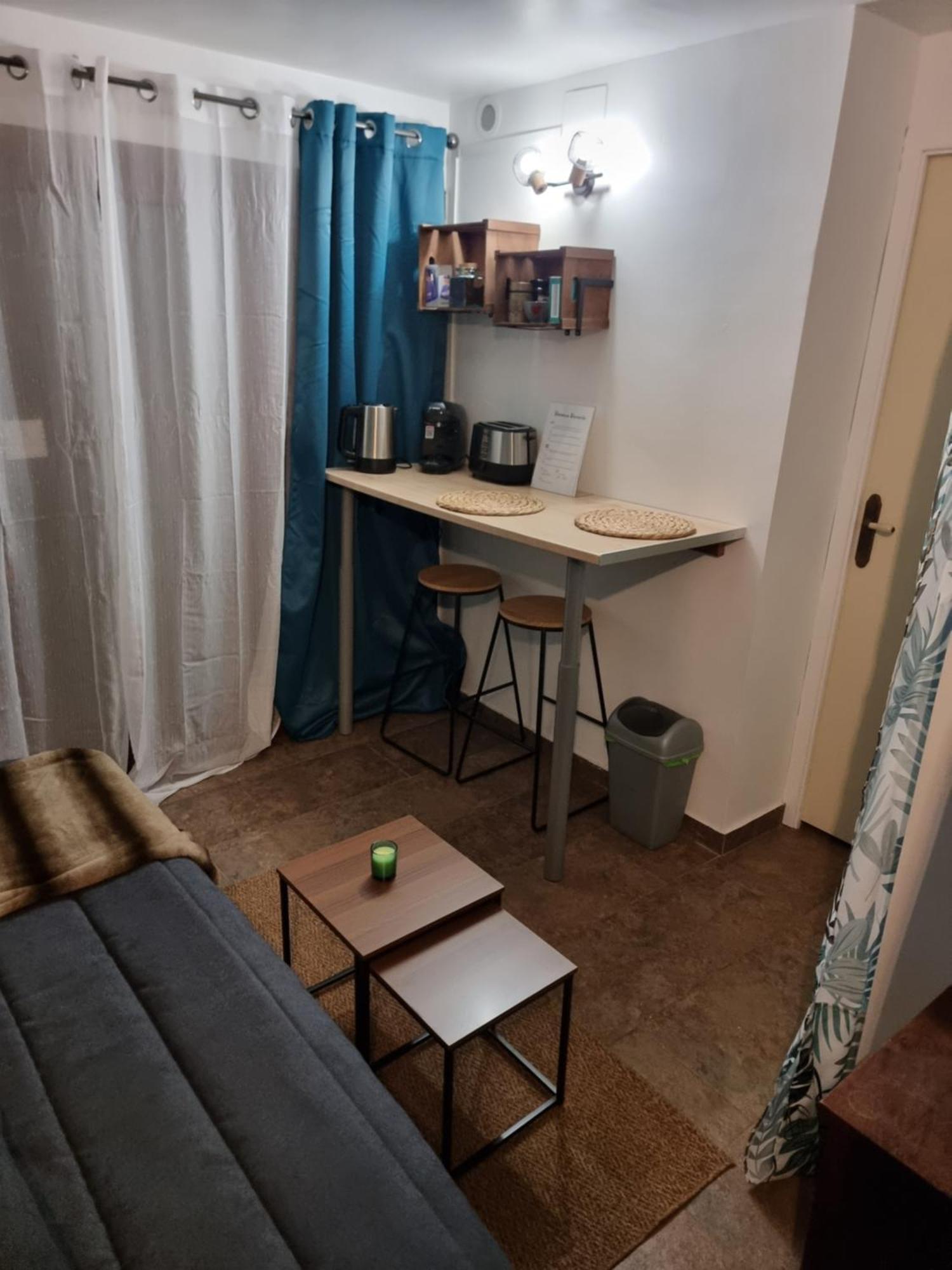 Petit Studio Cosy Saint Pierre dels Forcats Bagian luar foto